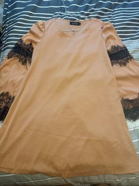 CHOIES Peach Shift Dress with Black Lace Sleeve Detail